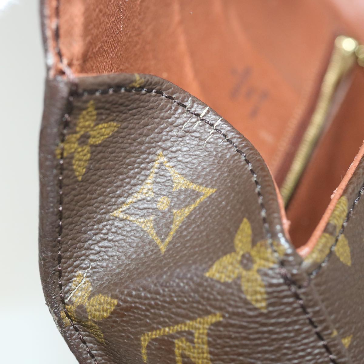 LOUIS VUITTON Monogram Saint Cloud GM Shoulder Bag M51242 LV ar10530B