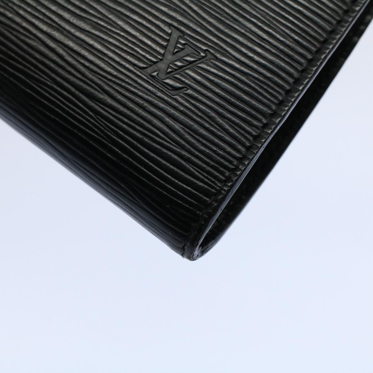 LOUIS VUITTON Epi Pochette Accessoires Pouch Black M52982 ar10532B