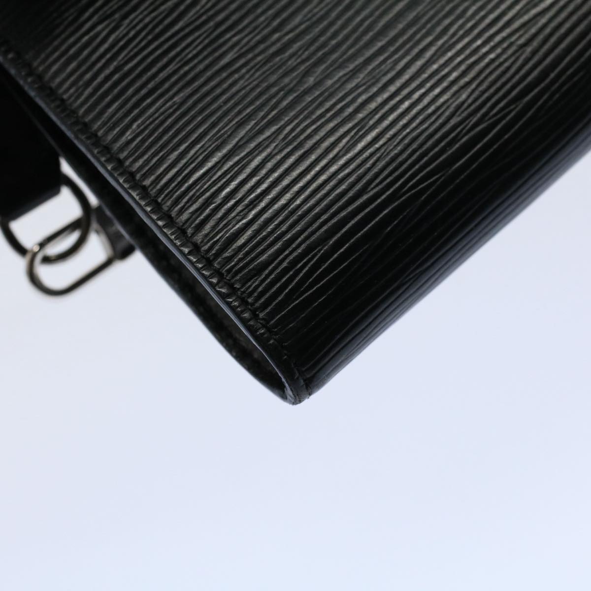 LOUIS VUITTON Epi Pochette Accessoires Pouch Black M52982 ar10532B
