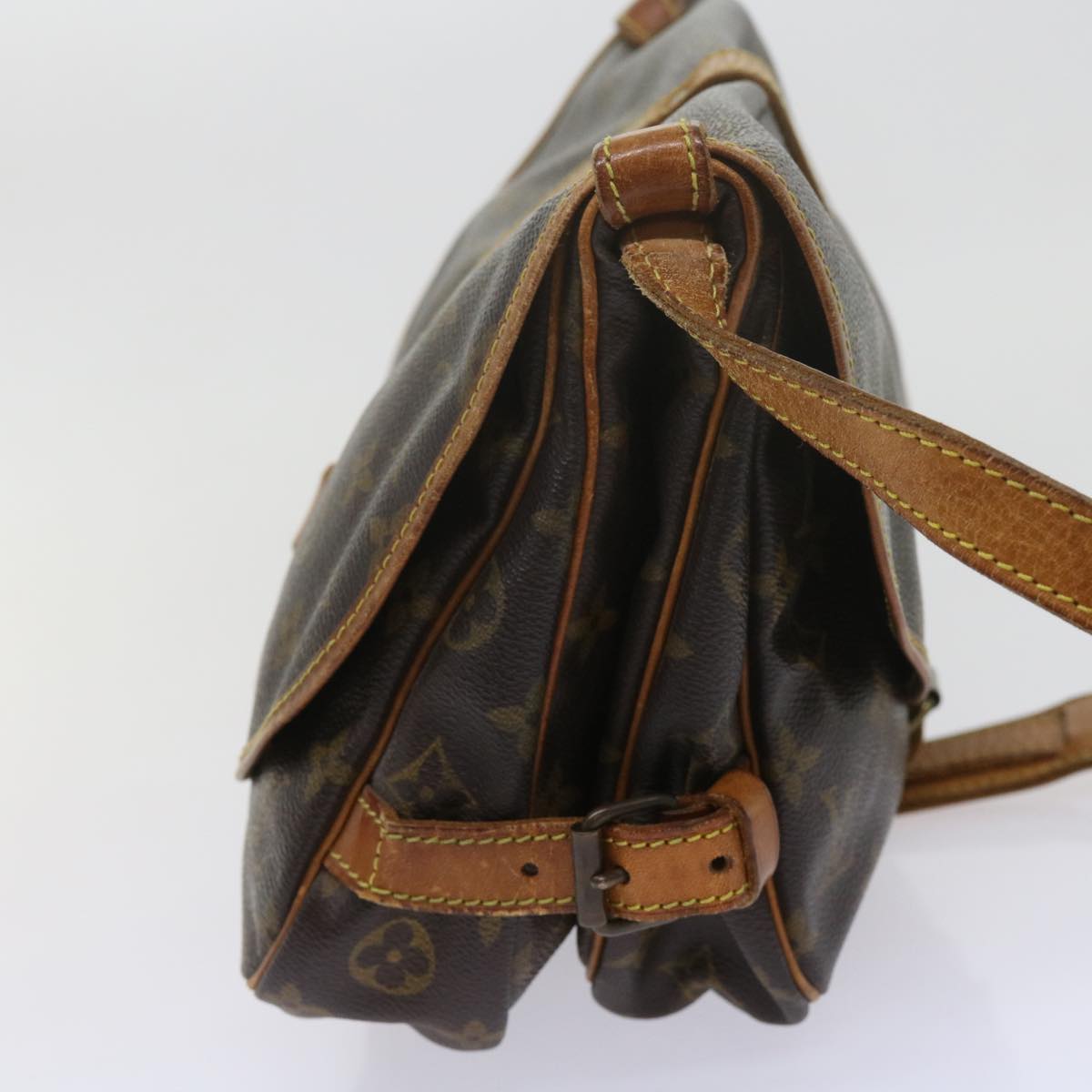LOUIS VUITTON Monogram Saumur 30 Shoulder Bag M42256 LV ar11089