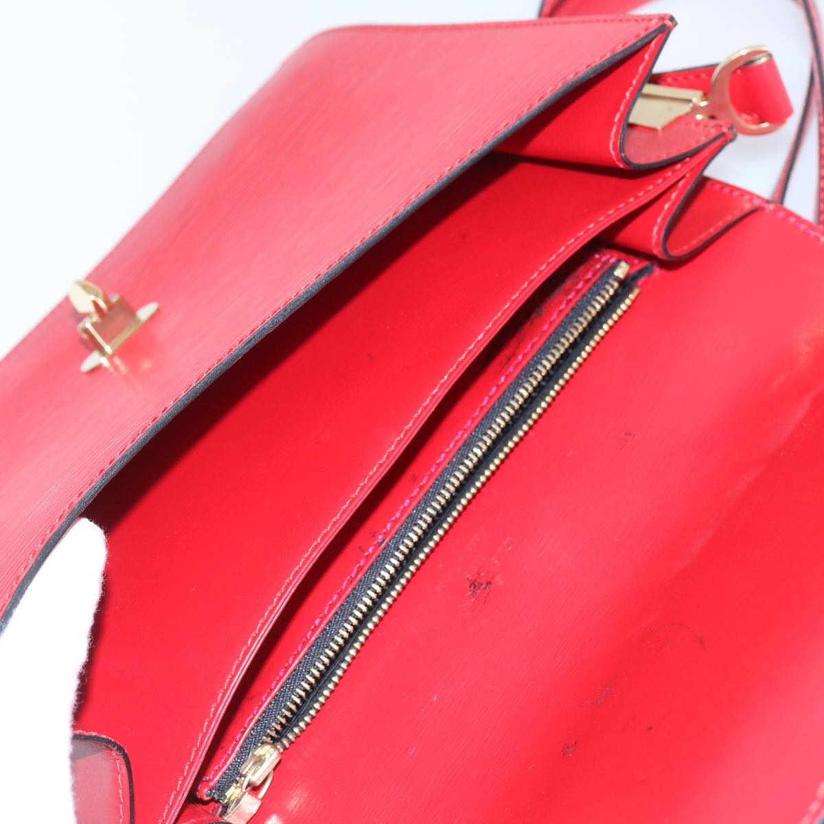 LOUIS VUITTON Epi Free Run Shoulder Bag Red M52407 LV ar11382B