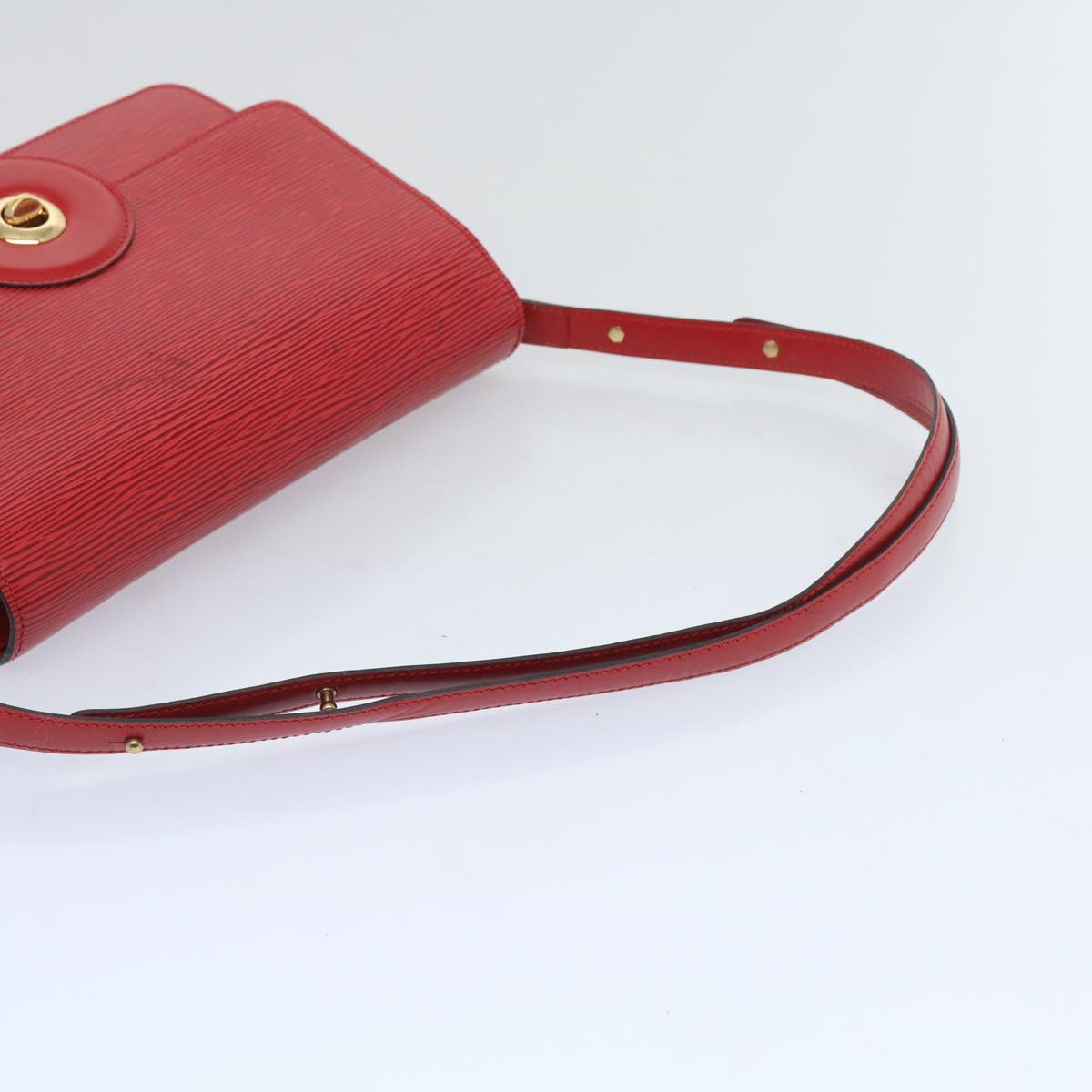 LOUIS VUITTON Epi Free Run Shoulder Bag Red M52407 LV ar11382B