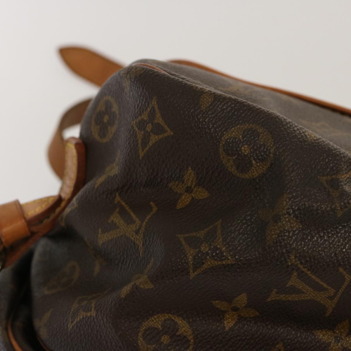 LOUIS VUITTON Monogram Saumur 35 Shoulder Bag M42254 LV ar11486