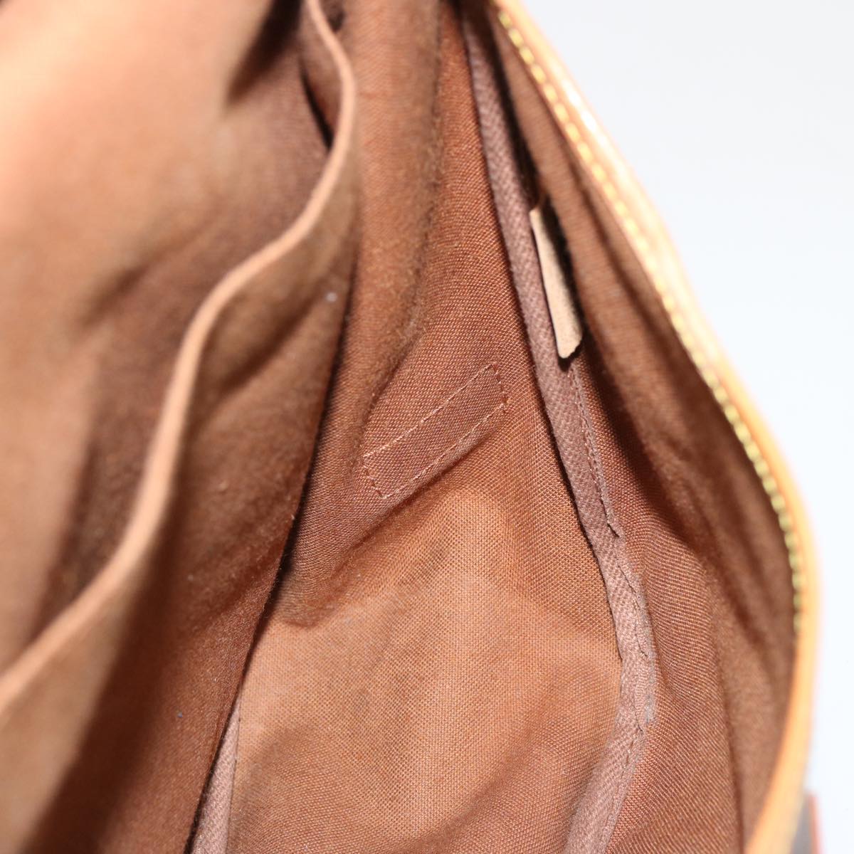 LOUIS VUITTON Monogram Saumur 35 Shoulder Bag M42254 LV ar11486