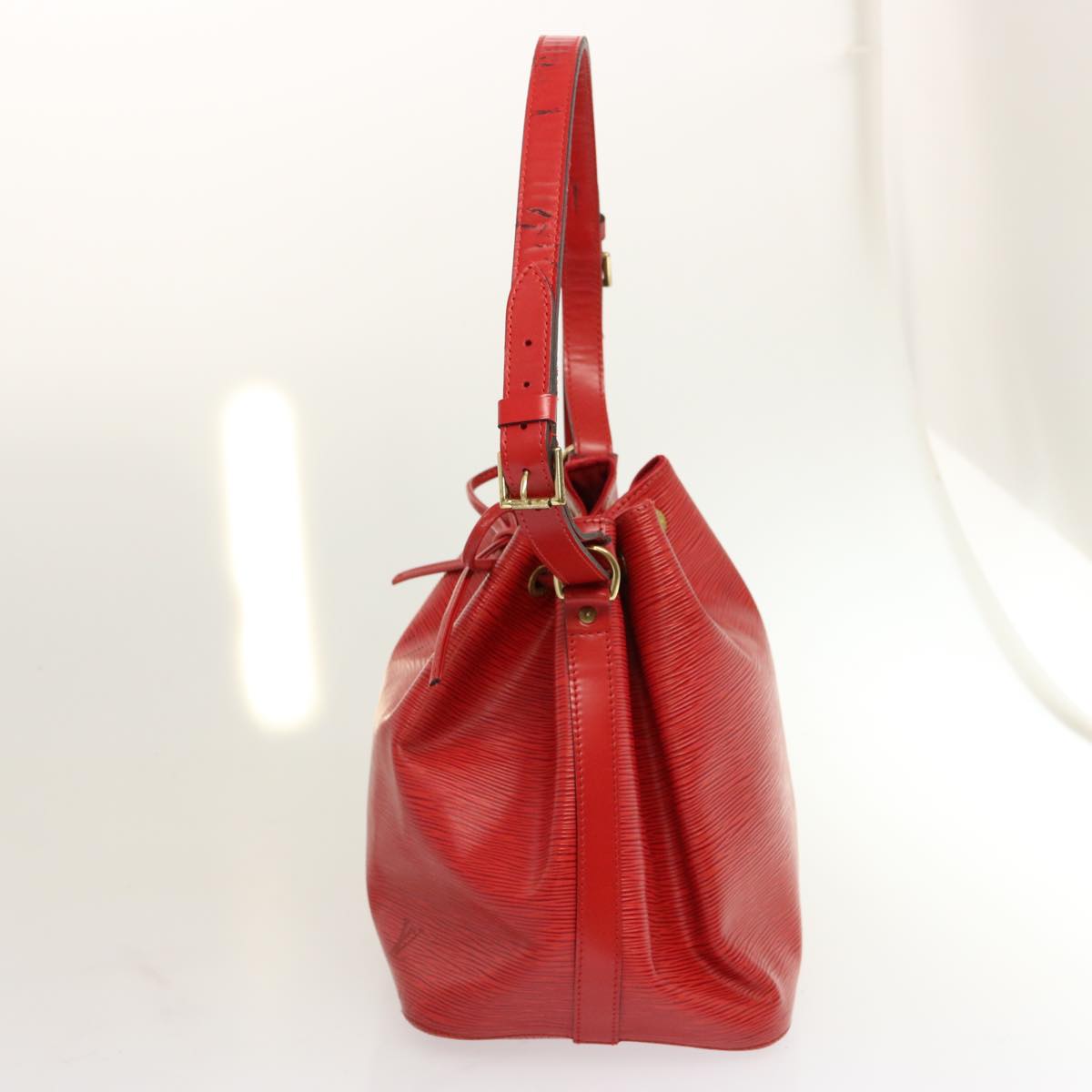 LOUIS VUITTON Epi Petit Noe Shoulder Bag Red M44107 LV ar11584B