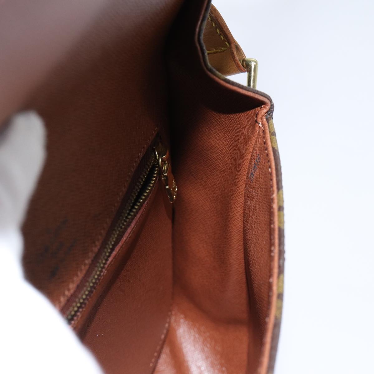 LOUIS VUITTON Monogram Saint Cloud GM Shoulder Bag M51242 LV ar11591B