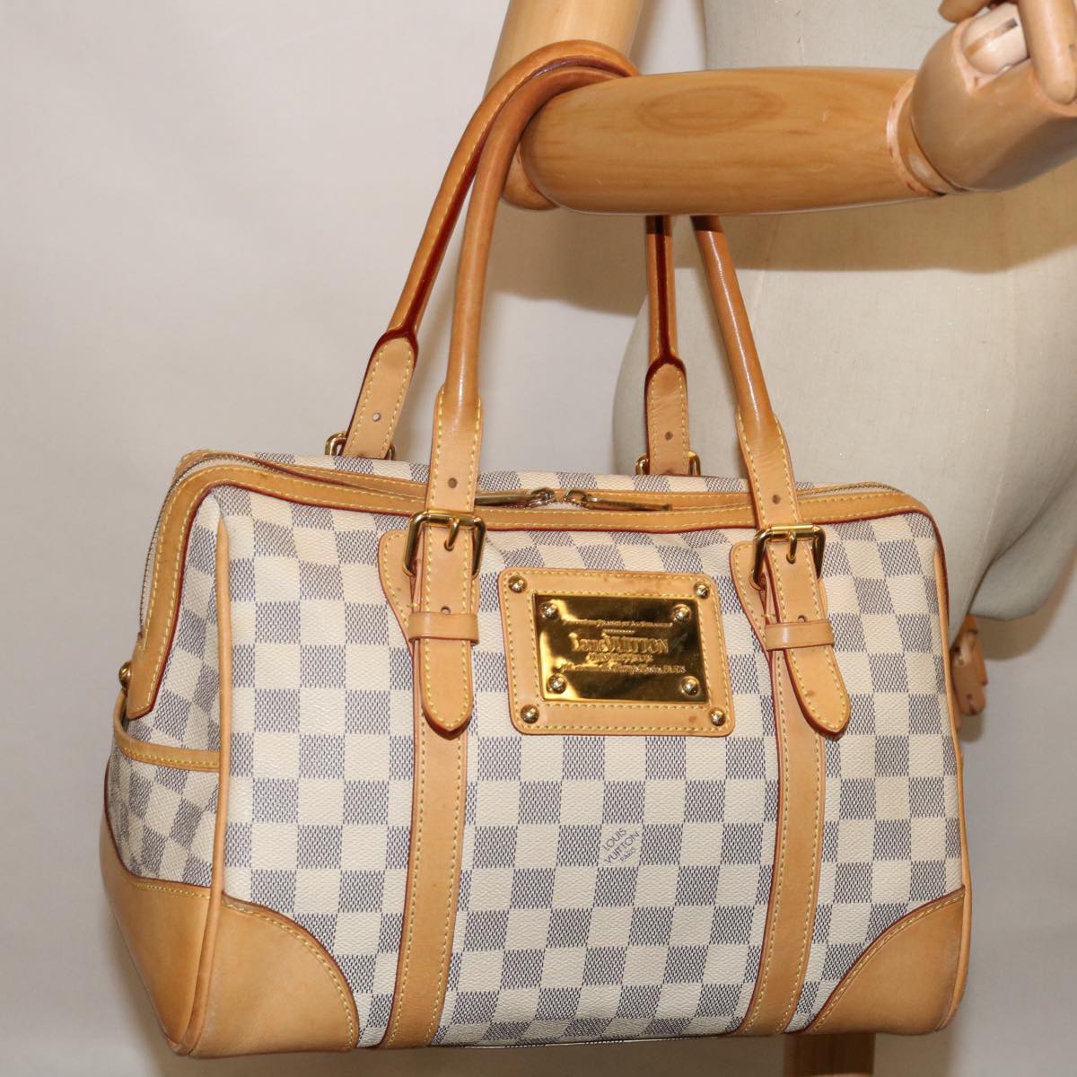 LOUIS VUITTON Damier Azur Berkeley Hand Bag N52001 LV ar11663B