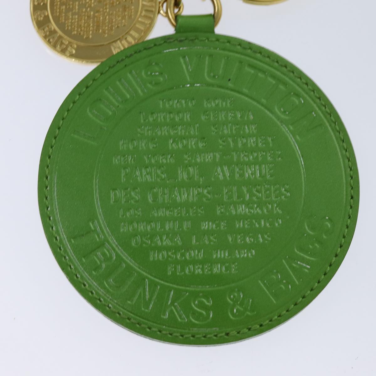 LOUIS VUITTON Vernis T&B Porte Cles Ron Key Holder Green LV ar11669B