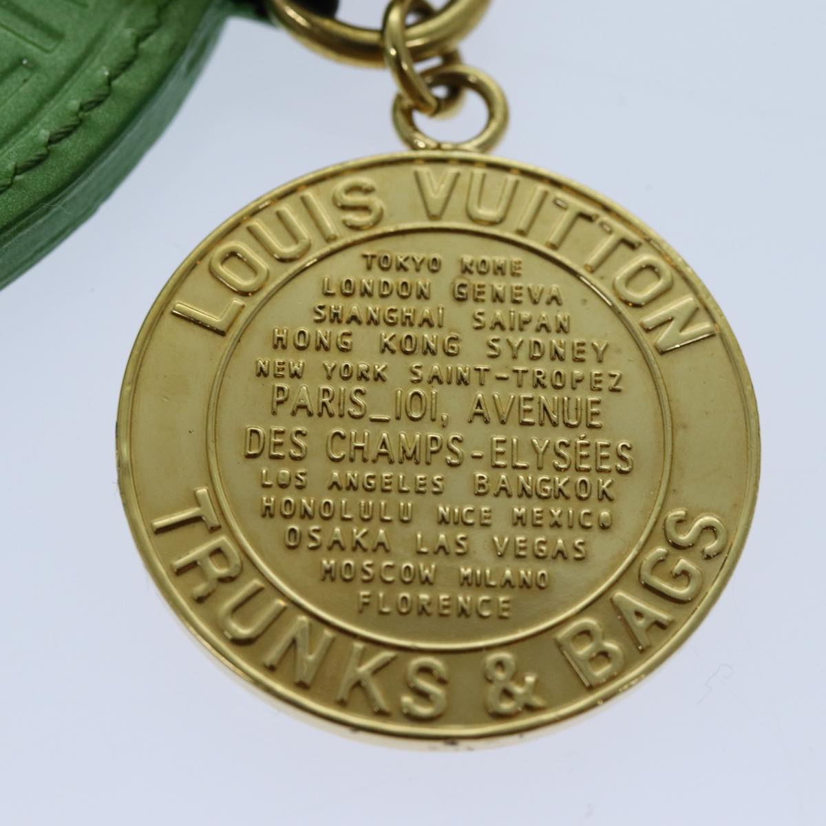 LOUIS VUITTON Vernis T&B Porte Cles Ron Key Holder Green LV ar11669B
