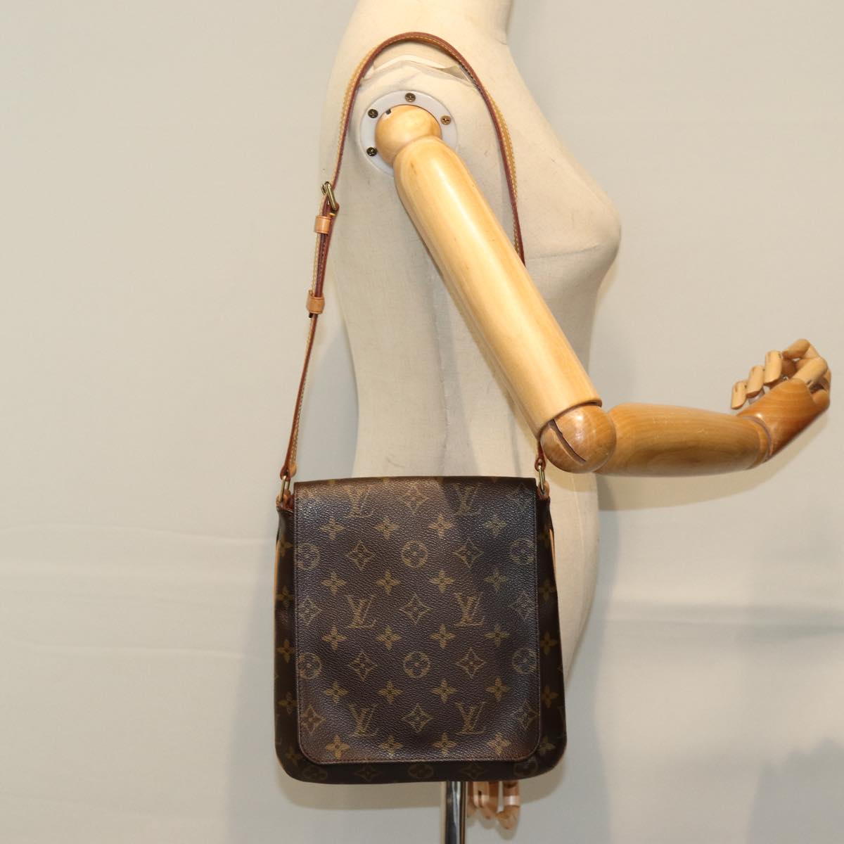 LOUIS VUITTON Monogram Musette Salsa Short Shoulder Bag M51258 LV ar11804B