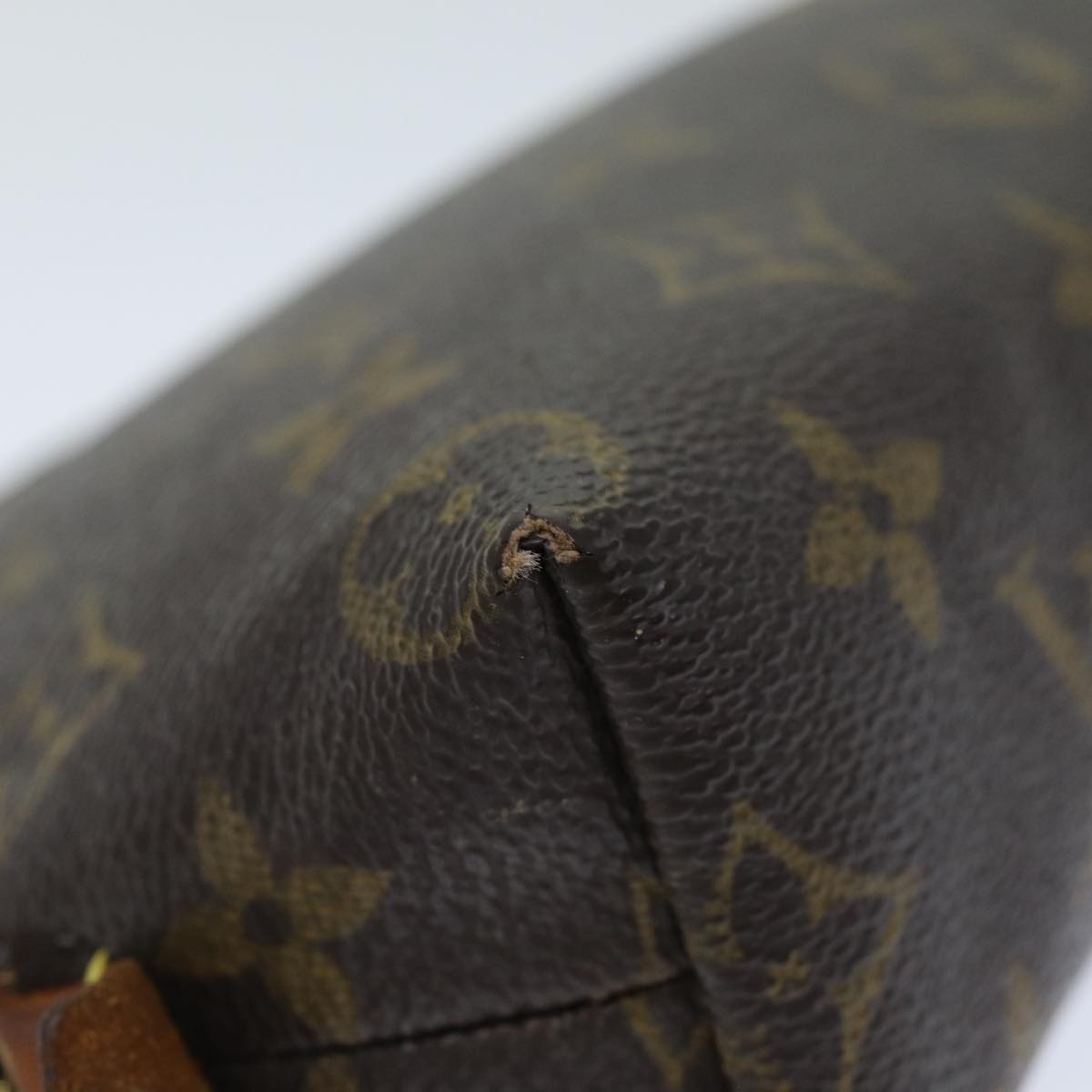 LOUIS VUITTON Monogram Pochette Cosmetic PM Cosmetic Pouch M47515 ar11888