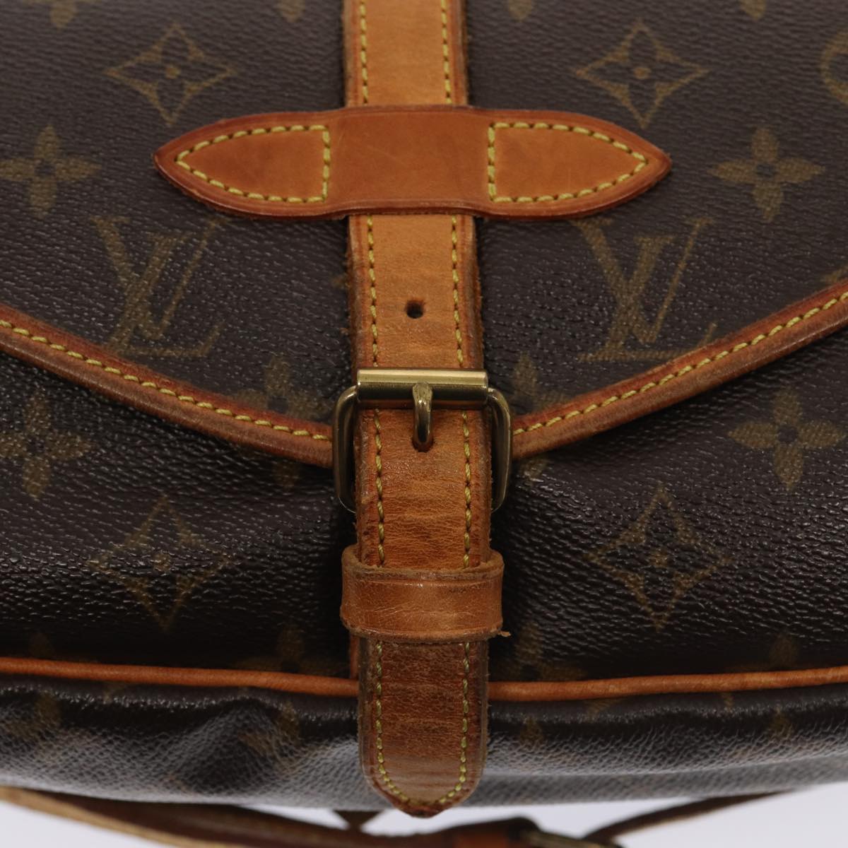 LOUIS VUITTON Monogram Saumur 30 Shoulder Bag M42256 LV ar12049