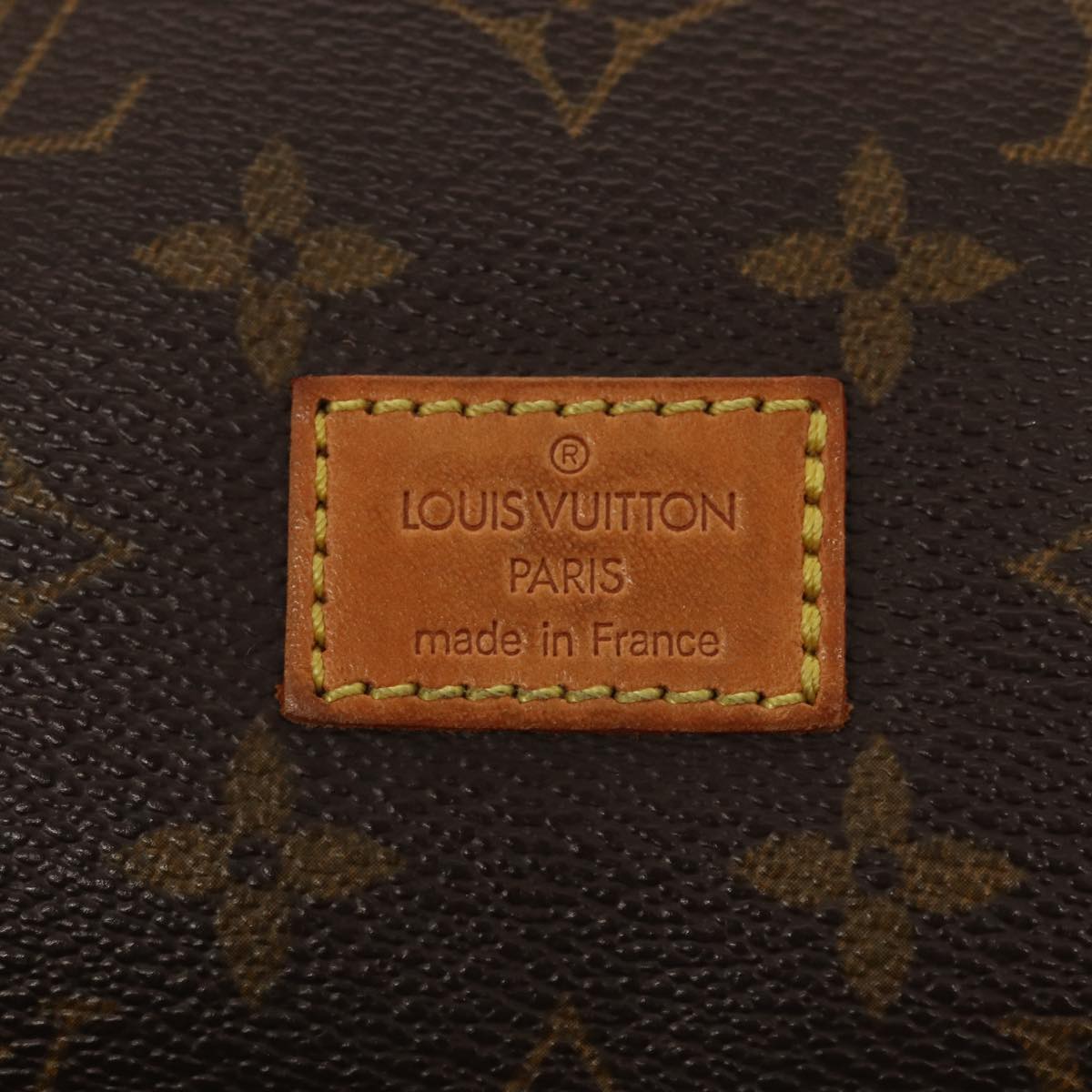 LOUIS VUITTON Monogram Saumur 30 Shoulder Bag M42256 LV ar12049