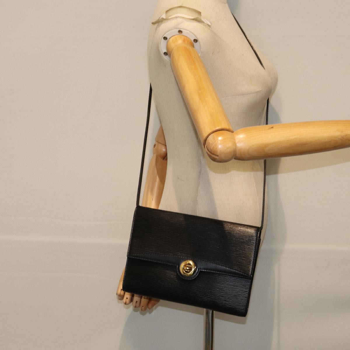 LOUIS VUITTON Epi Clutch Arsch Shoulder Bag 2way Black M52572 LV ar12129