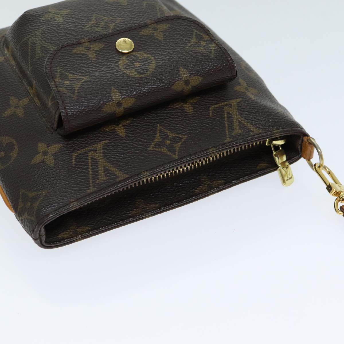 LOUIS VUITTON Monogram Partition Pouch M51901 LV ar12155