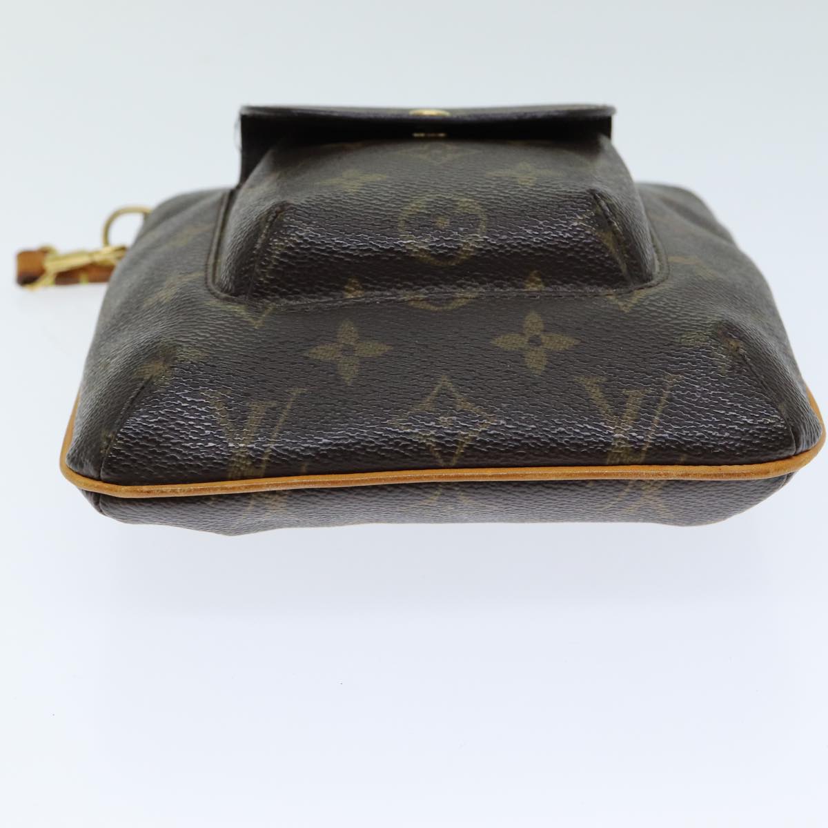 LOUIS VUITTON Monogram Partition Pouch M51901 LV ar12155