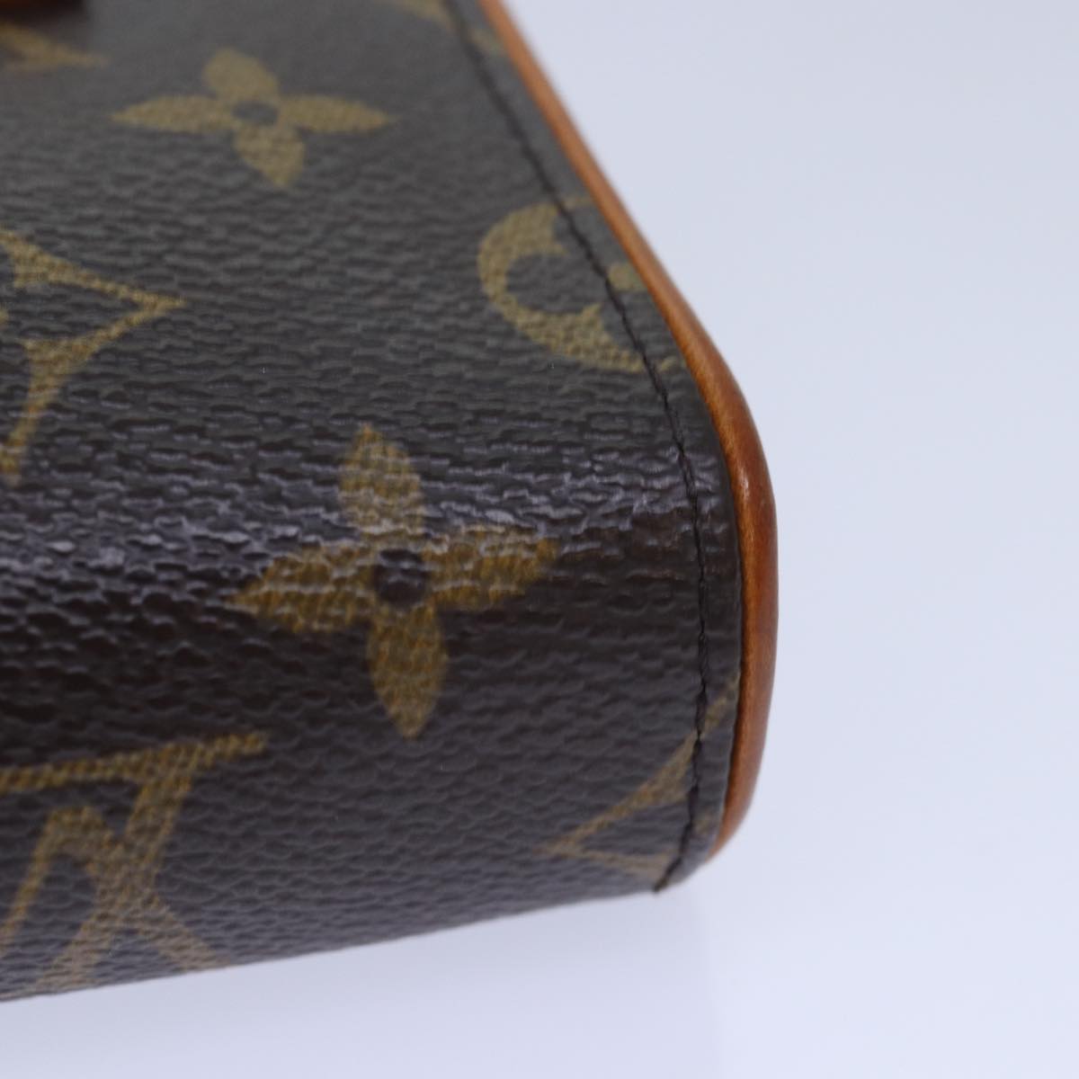LOUIS VUITTON Monogram Pochette Florentine Waist bag M51855 LV ar12247