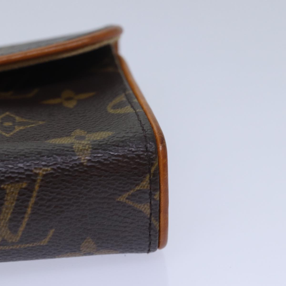LOUIS VUITTON Monogram Pochette Florentine Waist bag M51855 LV ar12247