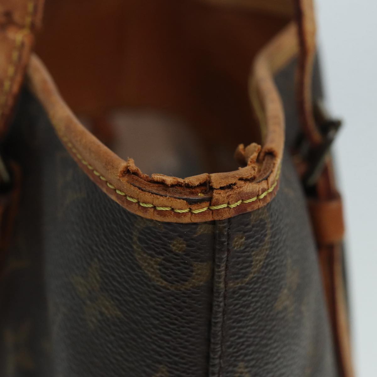 LOUIS VUITTON Monogram Bucket GM Shoulder Bag Vintage M42236 LV ar12502