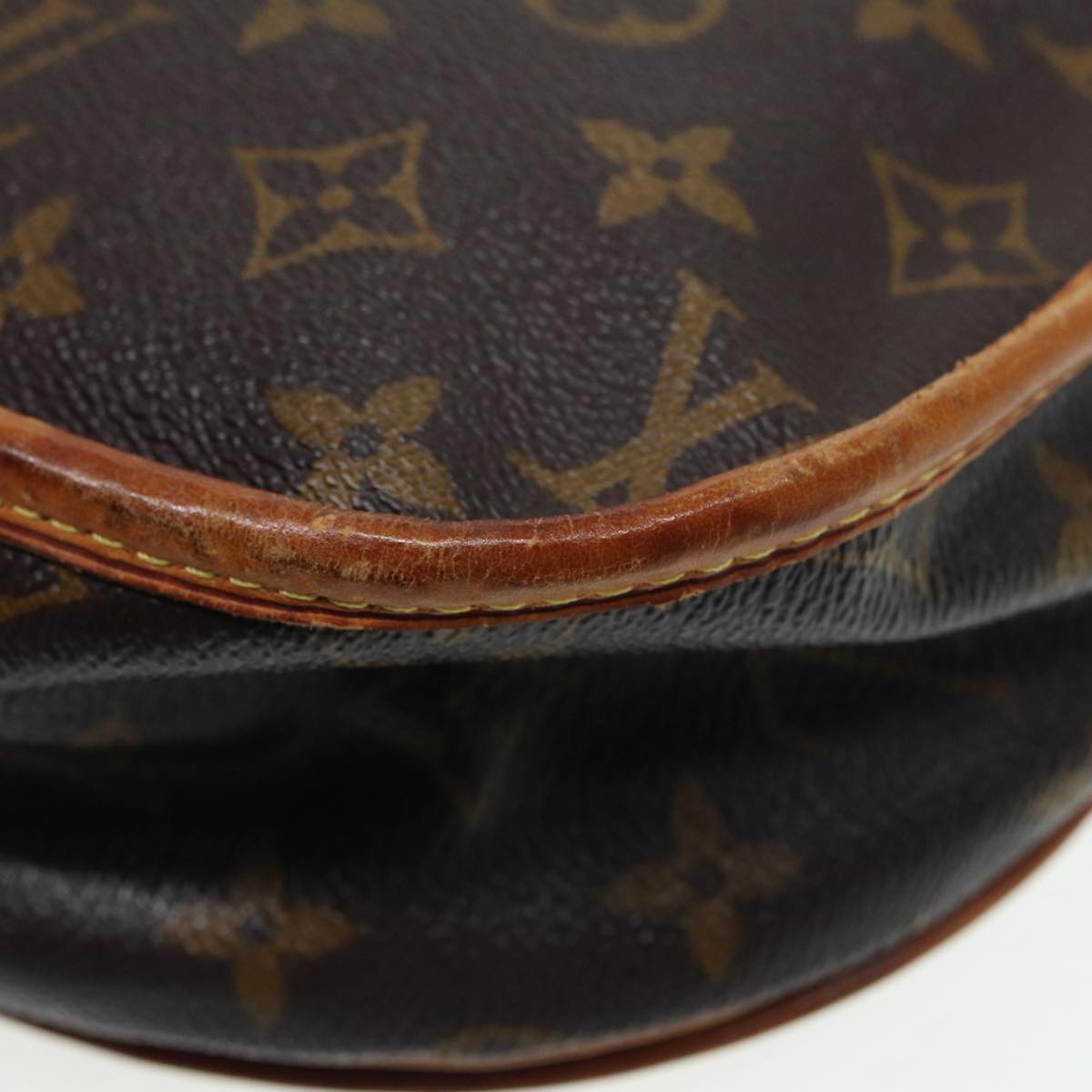 LOUIS VUITTON Monogram Menilmontant PM Shoulder Bag M40474 LV ar12513