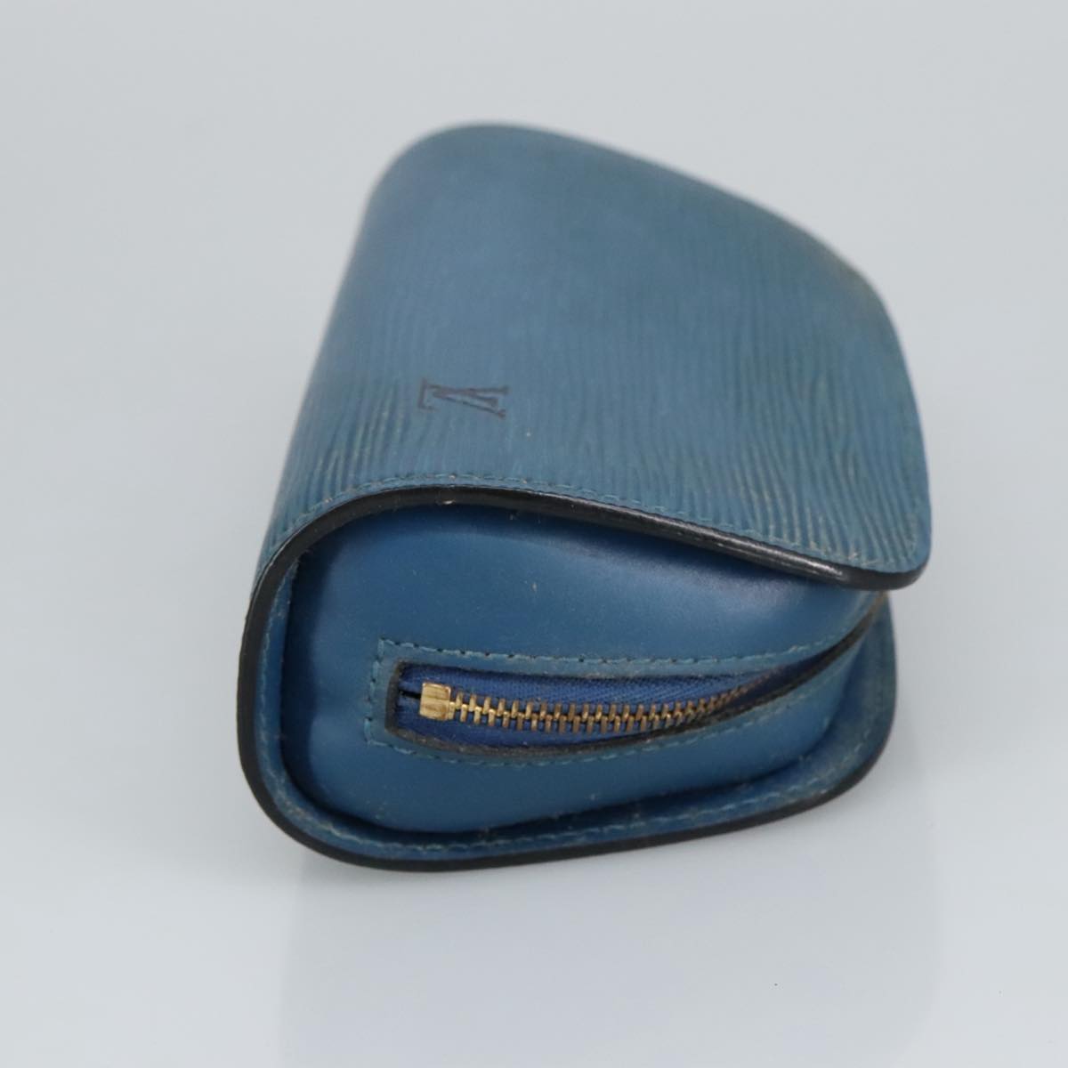 LOUIS VUITTON Epi Dauphine PM Pouch Blue M48445 LV ar12737