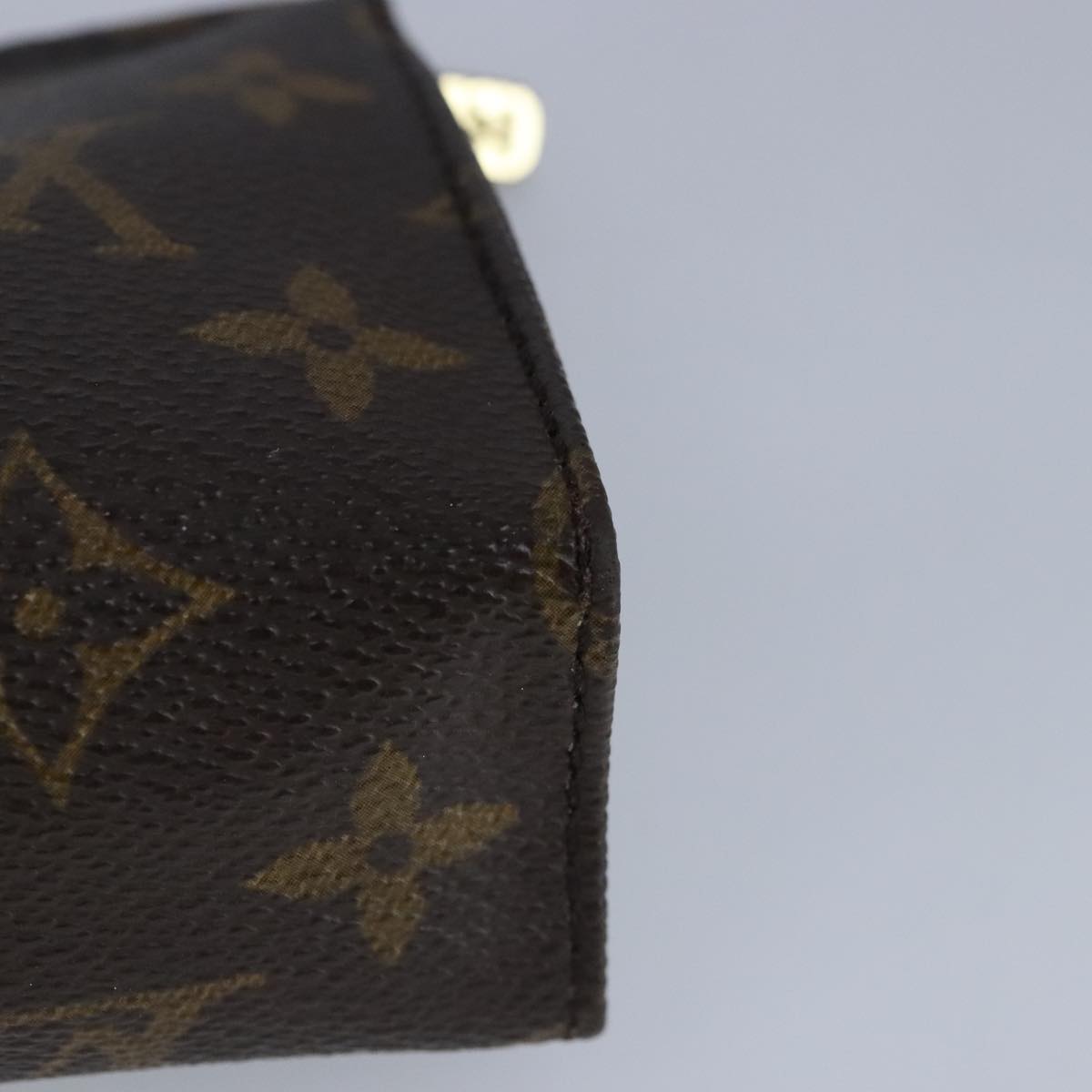 LOUIS VUITTON Monogram Poche Toilette 15 Pouch M47546 LV ar12743