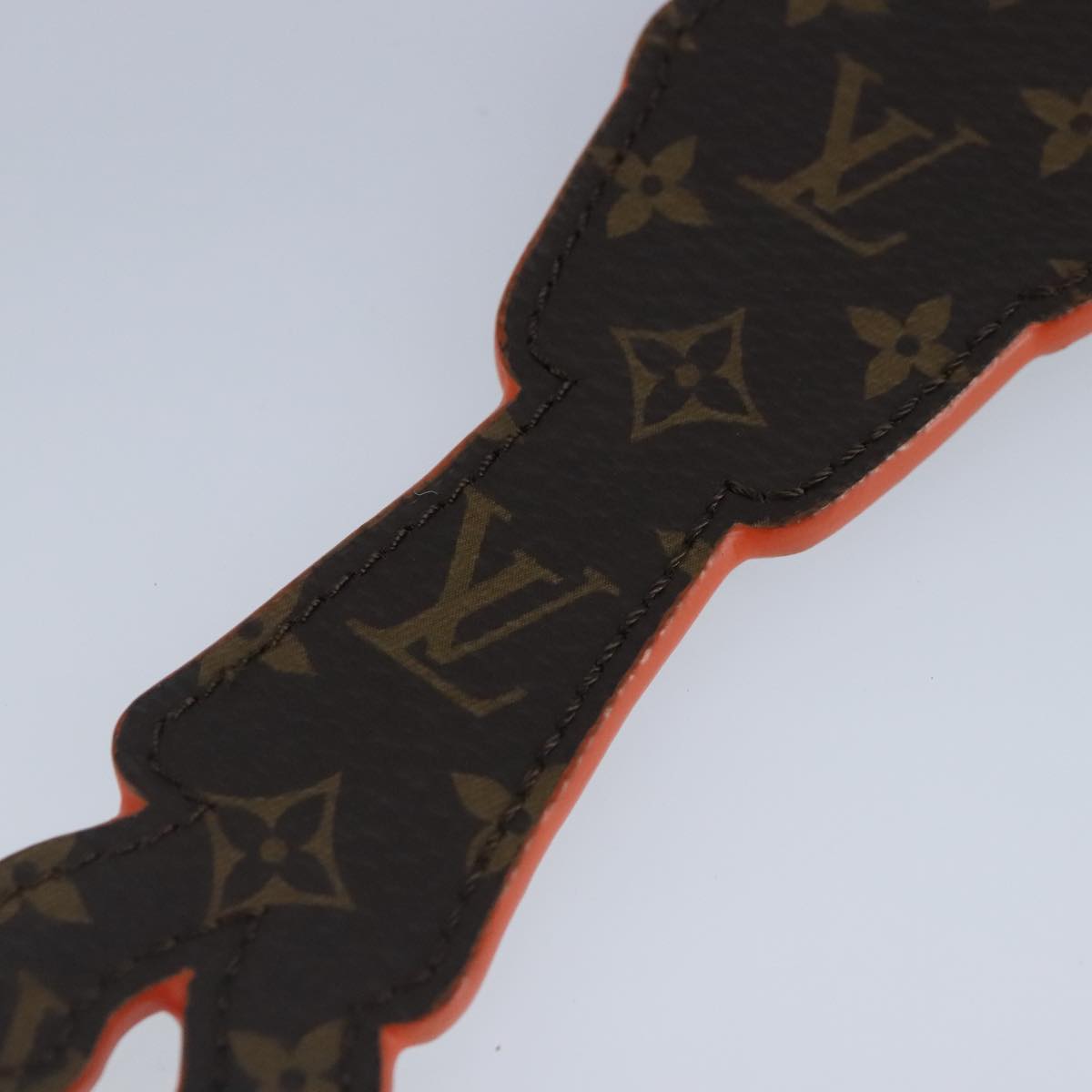 LOUIS VUITTON Monogram Porte Cles LV Wolf Key Holder MP2915 LV ar12761