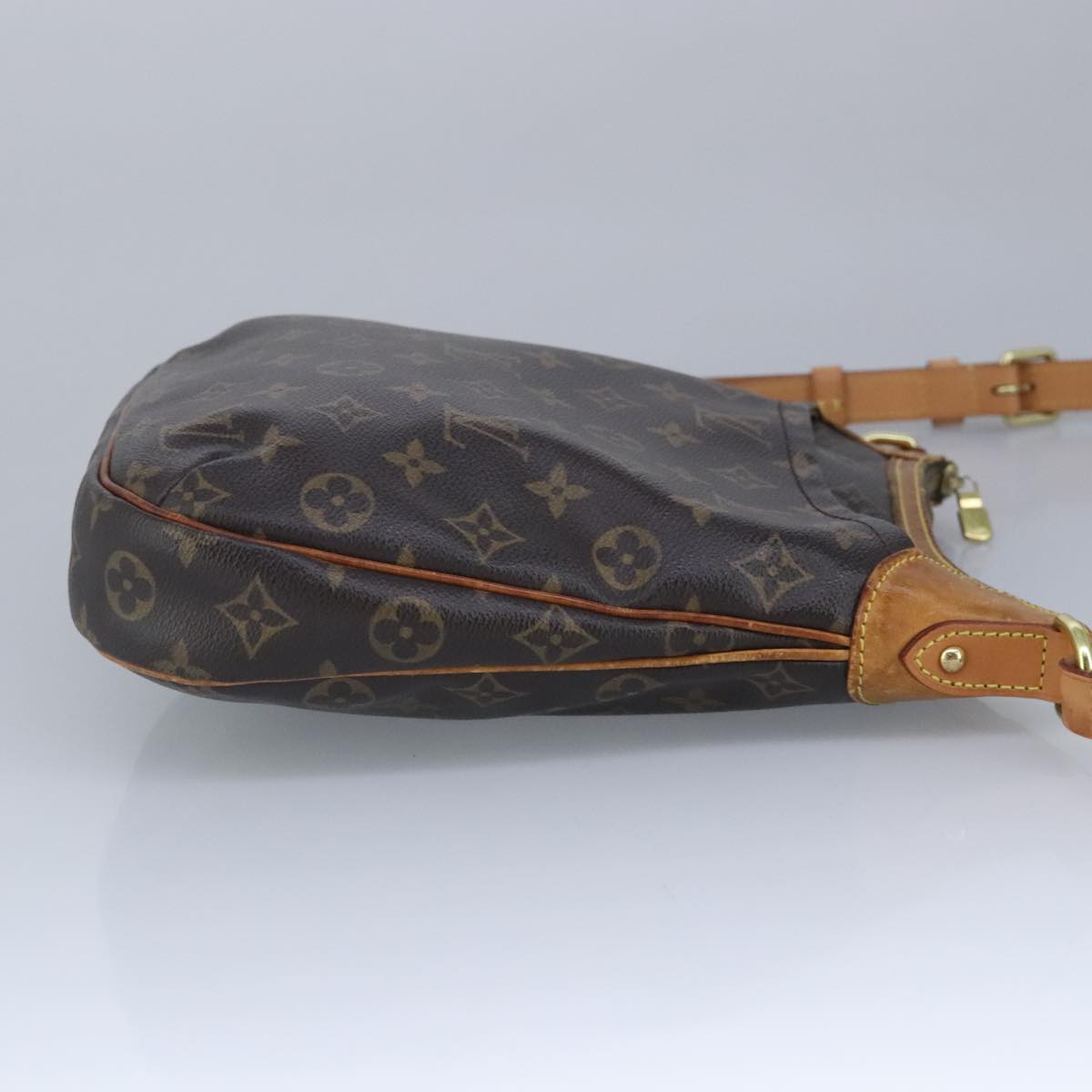 LOUIS VUITTON Monogram Odeon PM Shoulder Bag M56390 LV ar12848