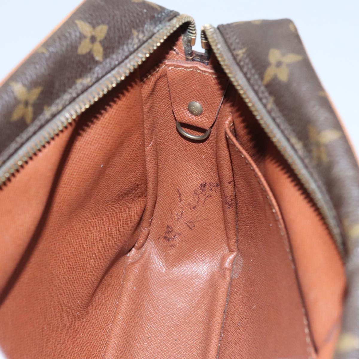 LOUIS VUITTON Monogram Compiegne 28 Clutch Bag M51845 LV ar13144