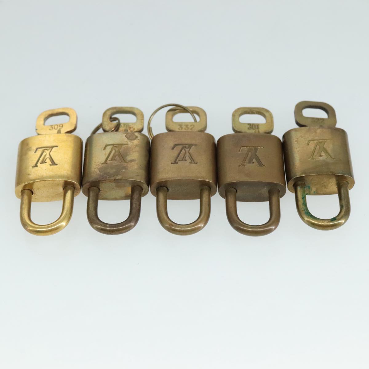 LOUIS VUITTON Padlock 10set metal Gold Tone LV ar13159