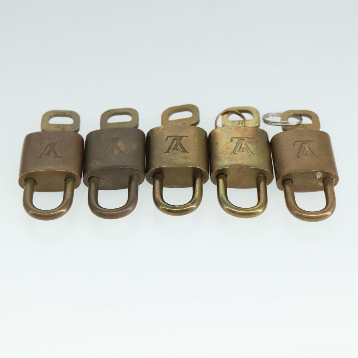LOUIS VUITTON Padlock 10set metal Gold Tone LV ar13159