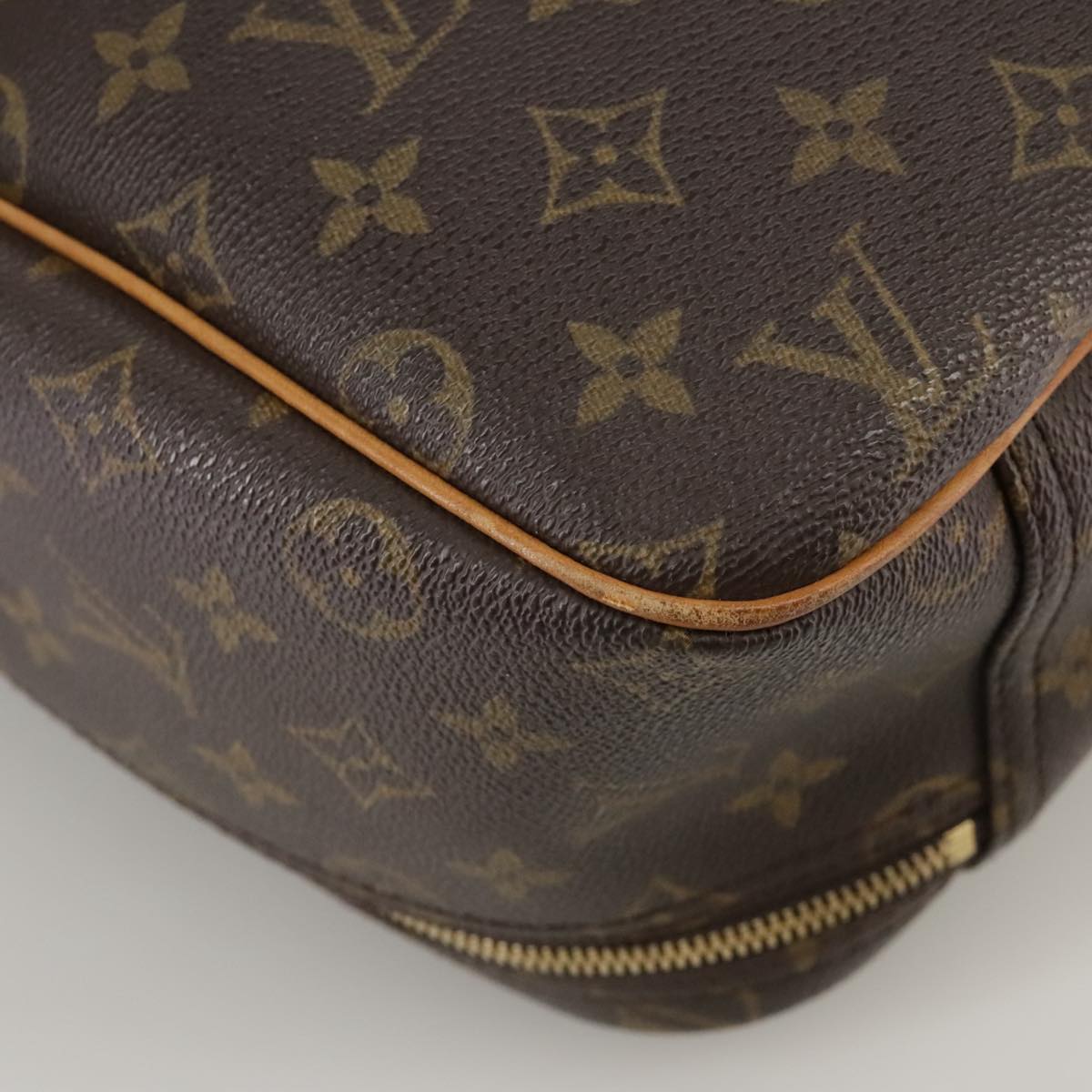 LOUIS VUITTON Monogram Excursion Hand Bag M41450 LV ar13172