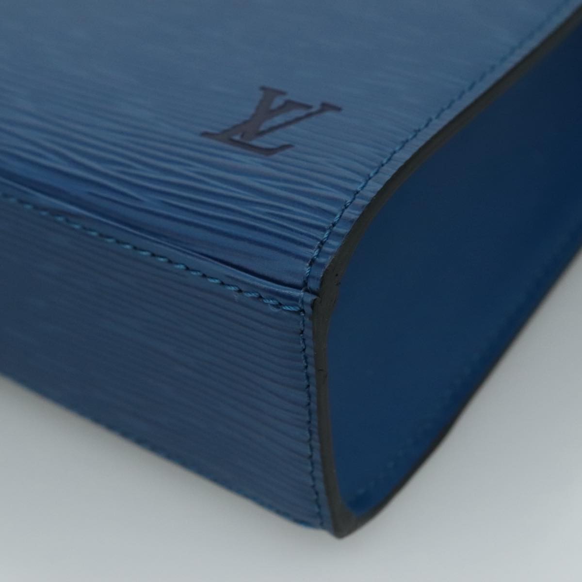 LOUIS VUITTON Epi Malesherbes Hand Bag Blue M52375 LV ar13185