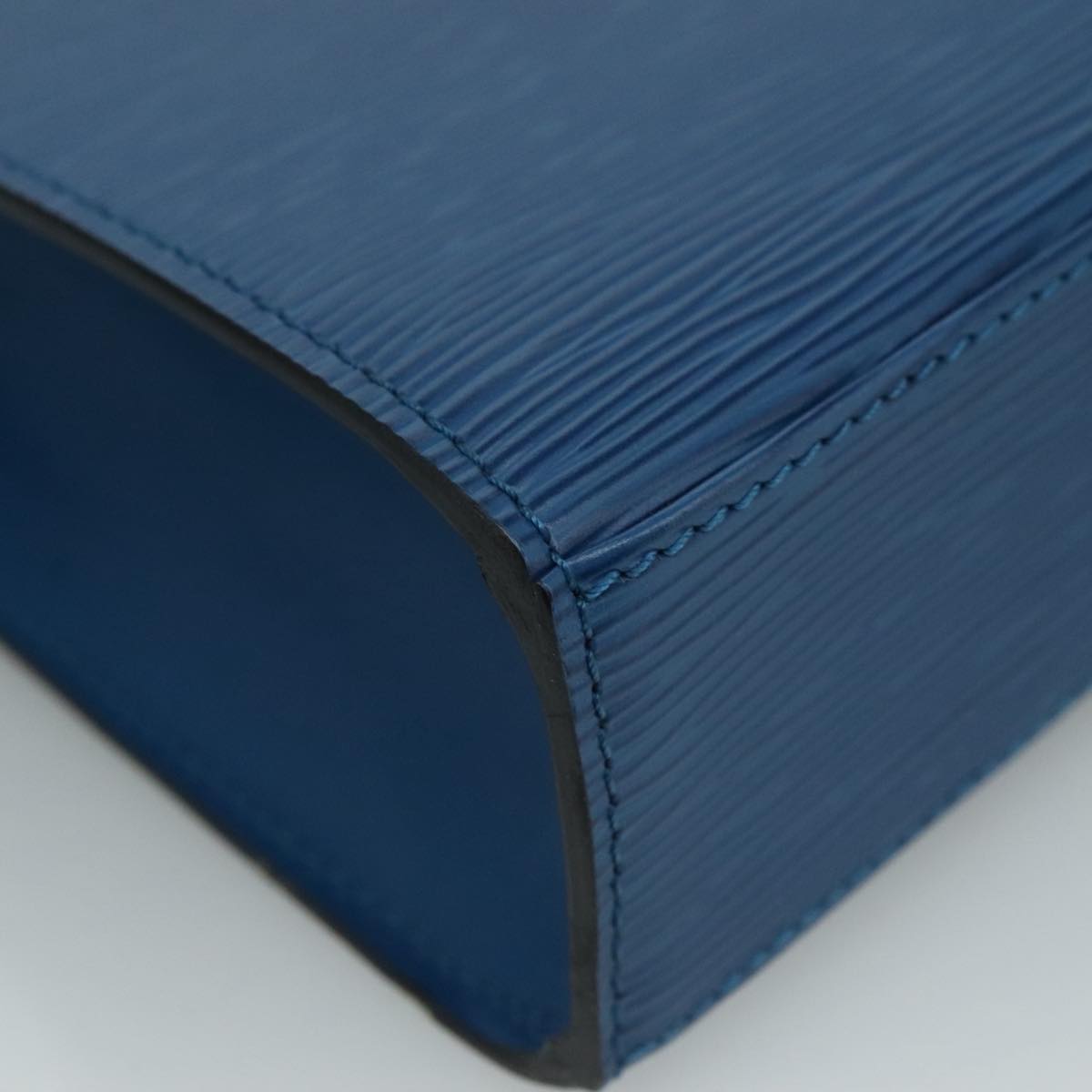 LOUIS VUITTON Epi Malesherbes Hand Bag Blue M52375 LV ar13185
