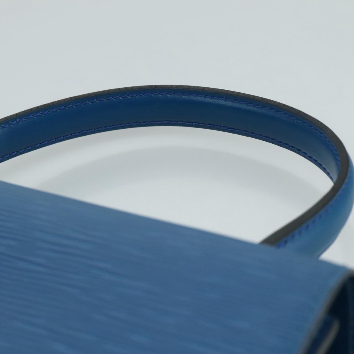 LOUIS VUITTON Epi Malesherbes Hand Bag Blue M52375 LV ar13185