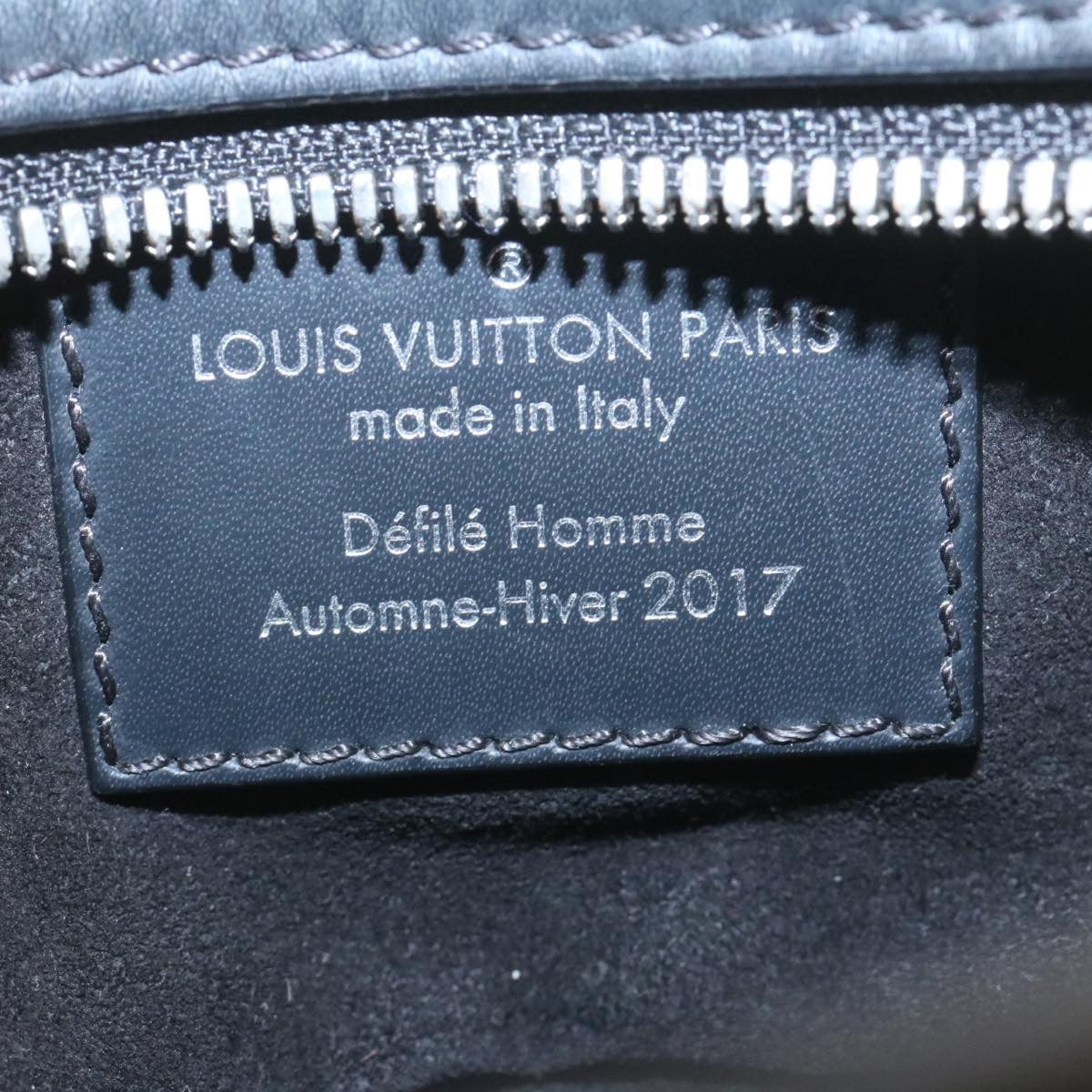 LOUIS VUITTON Supreme Epi Danube Shoulder Bag Black M53431 LV ar5973S
