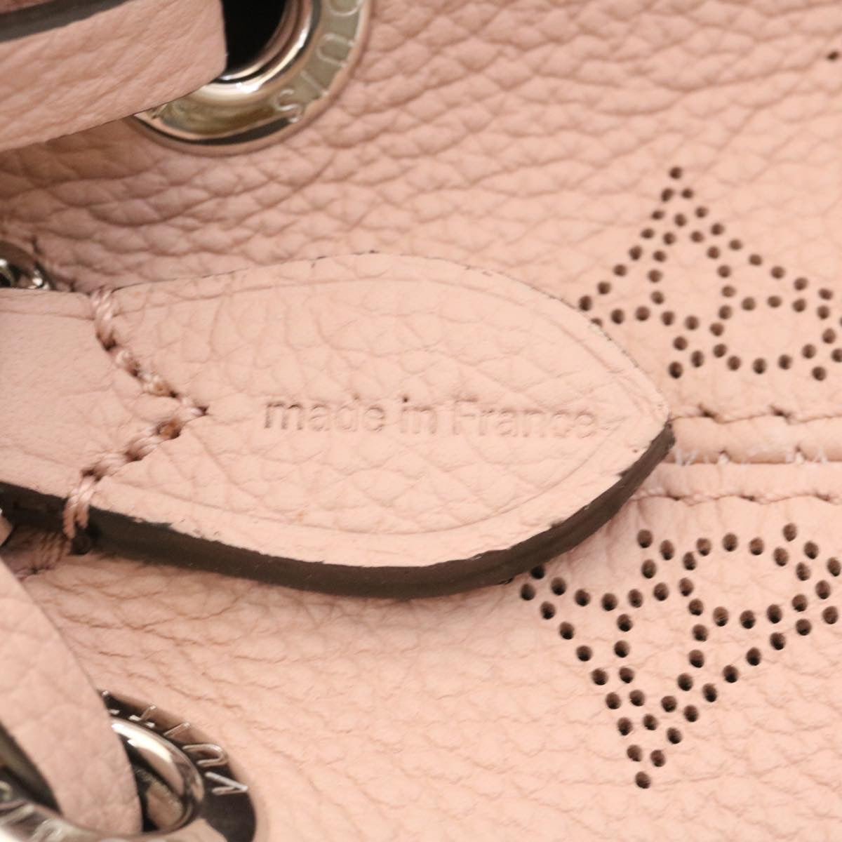 LOUIS VUITTON Monogram Mahina Bella Hand Bag Pink M57068 LV ar6430S