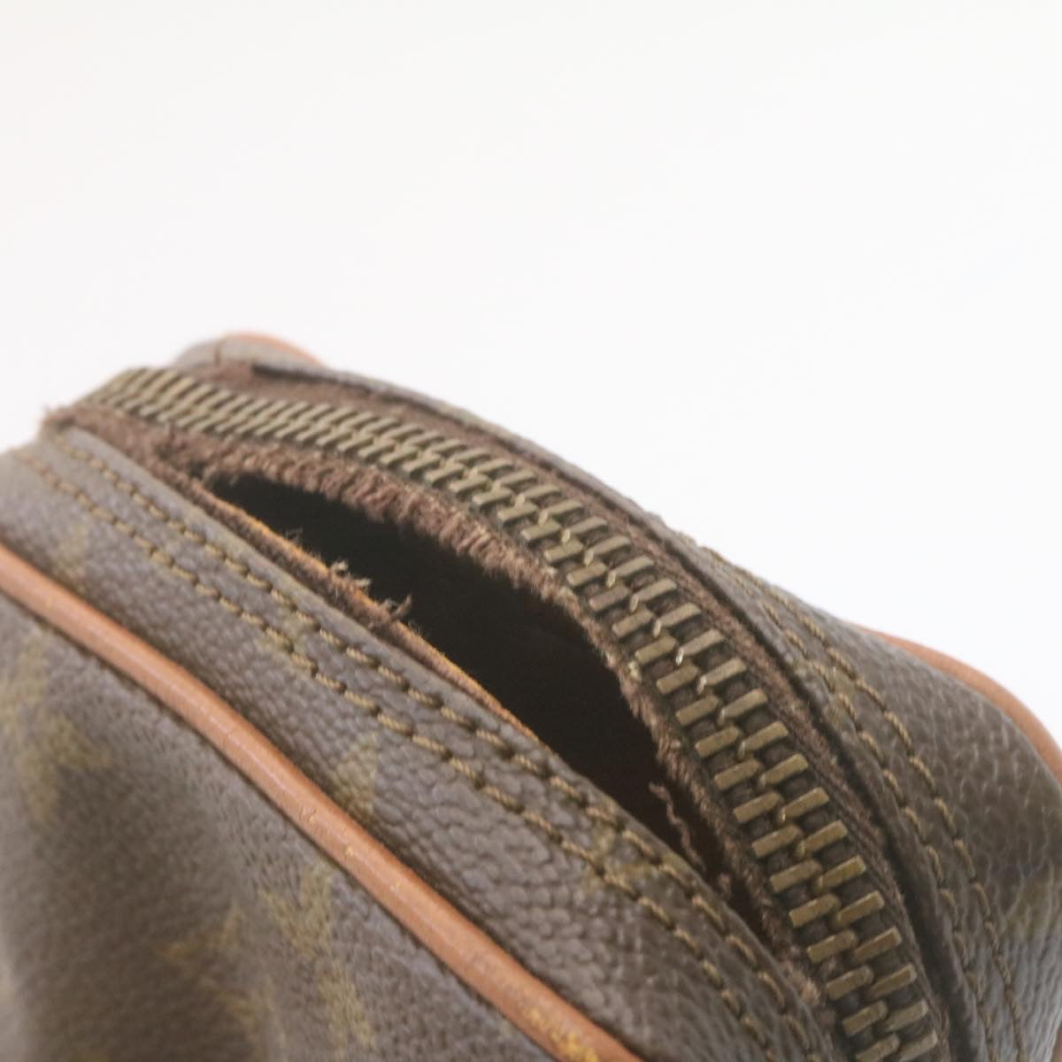 LOUIS VUITTON Monogram Mini Danube Shoulder Bag Vintage M45268 LV ar6484
