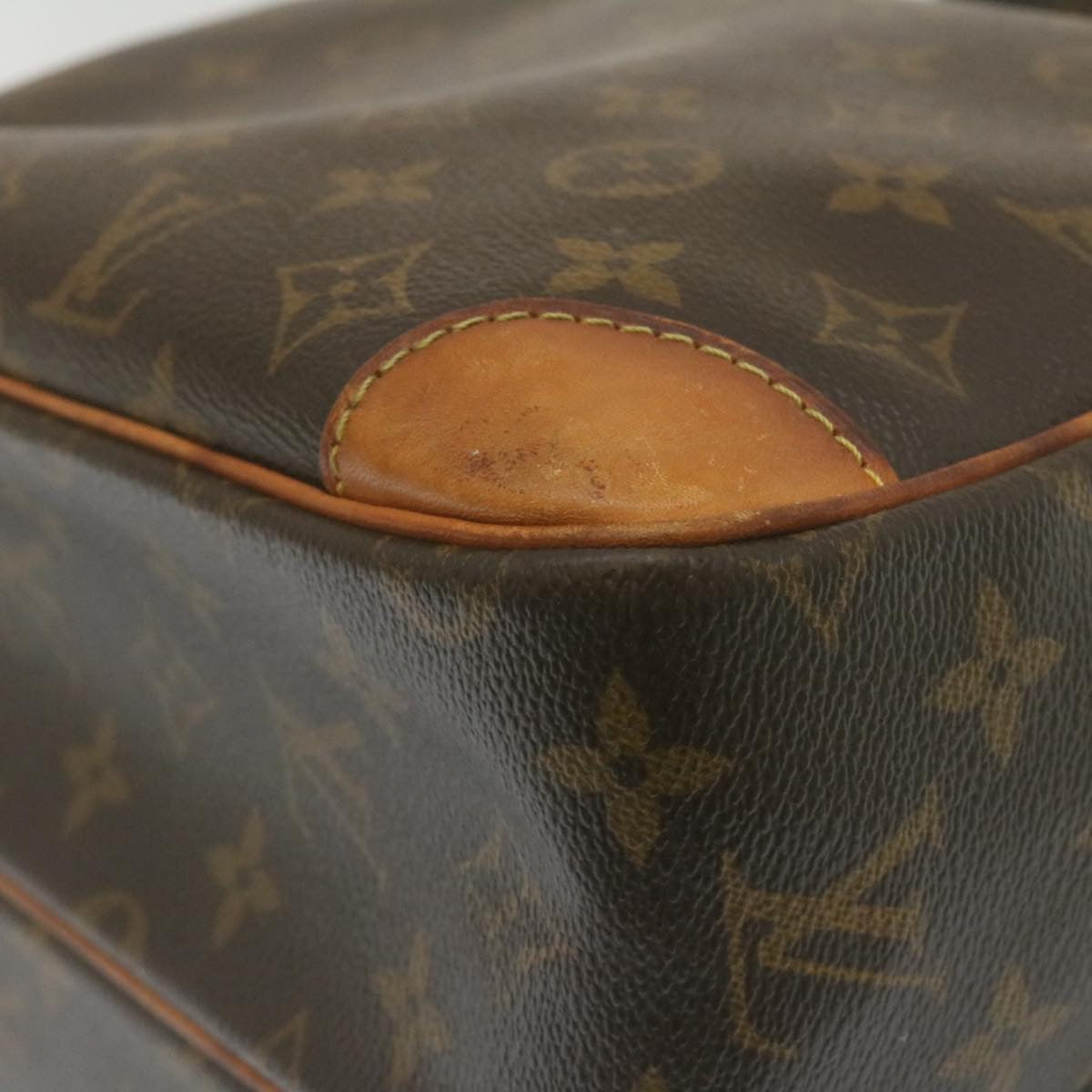 LOUIS VUITTON Monogram Nile Shoulder Bag M45244 LV ar6628