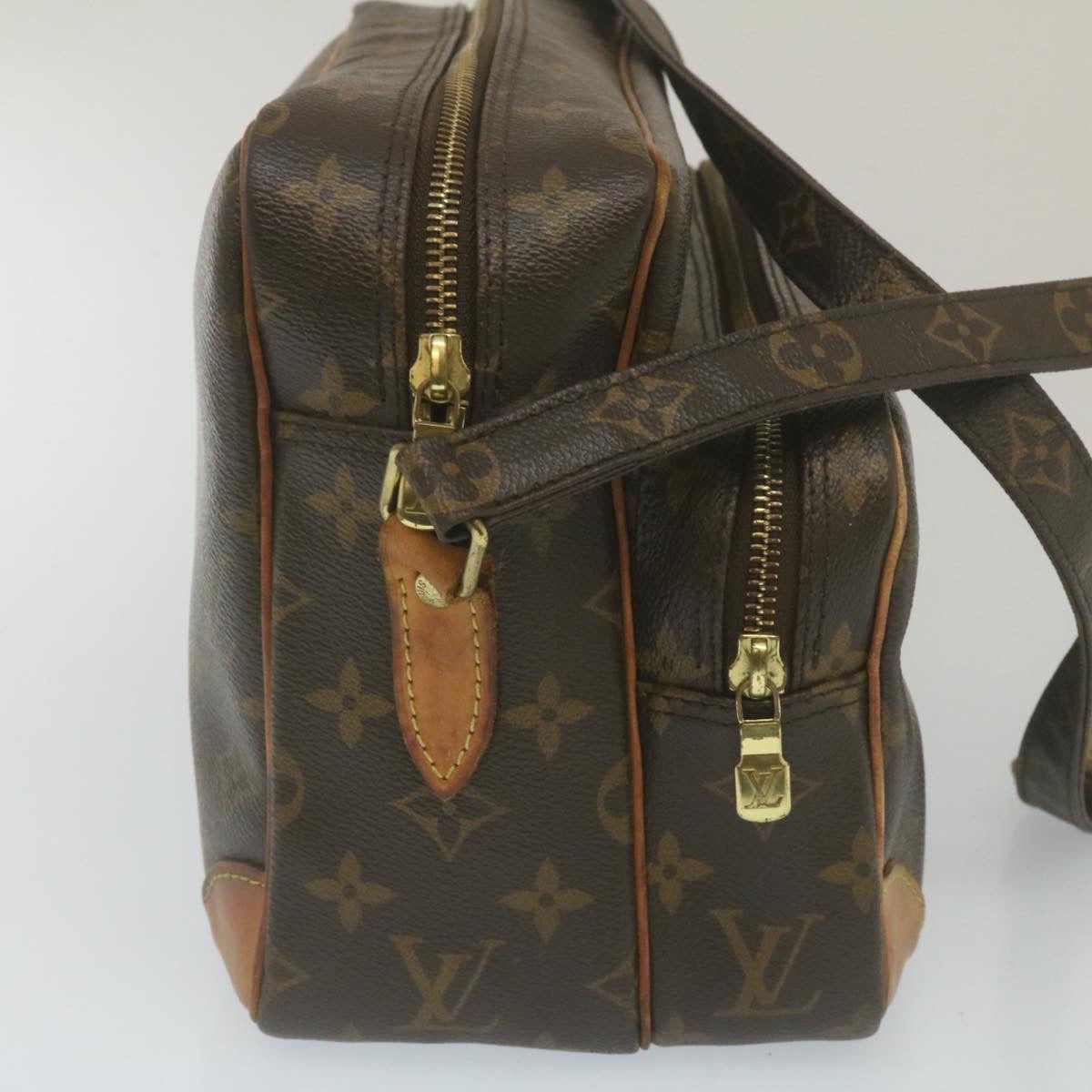 LOUIS VUITTON Monogram Nile Shoulder Bag M45244 LV ar6628