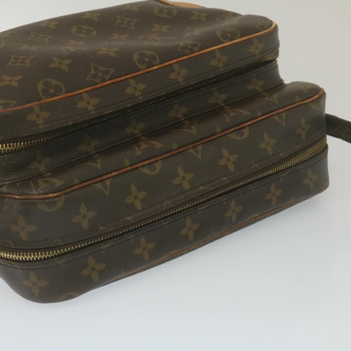 LOUIS VUITTON Monogram Nile Shoulder Bag M45244 LV ar6628