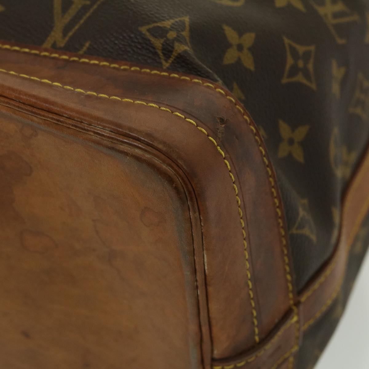 LOUIS VUITTON Monogram Noe Shoulder Bag M42224 LV ar6876