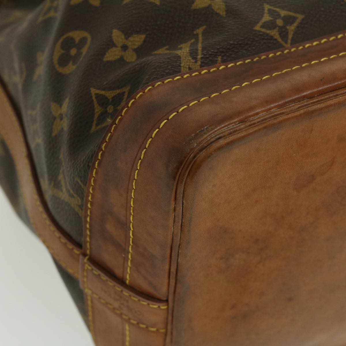 LOUIS VUITTON Monogram Noe Shoulder Bag M42224 LV ar6876