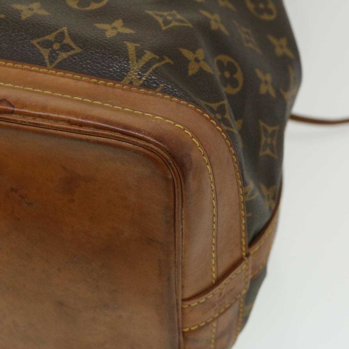 LOUIS VUITTON Monogram Noe Shoulder Bag M42224 LV ar6876