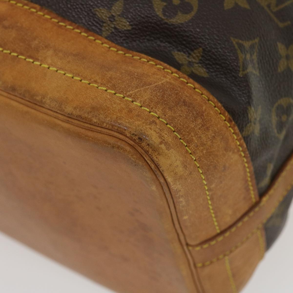 LOUIS VUITTON Monogram Noe Shoulder Bag M42224 LV ar6972