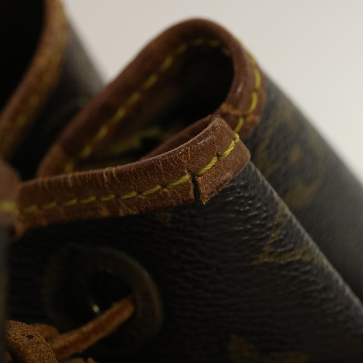 LOUIS VUITTON Monogram Noe Shoulder Bag M42224 LV ar6972