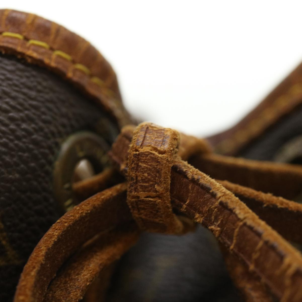 LOUIS VUITTON Monogram Petit Noe Shoulder Bag M42226 LV ar7361