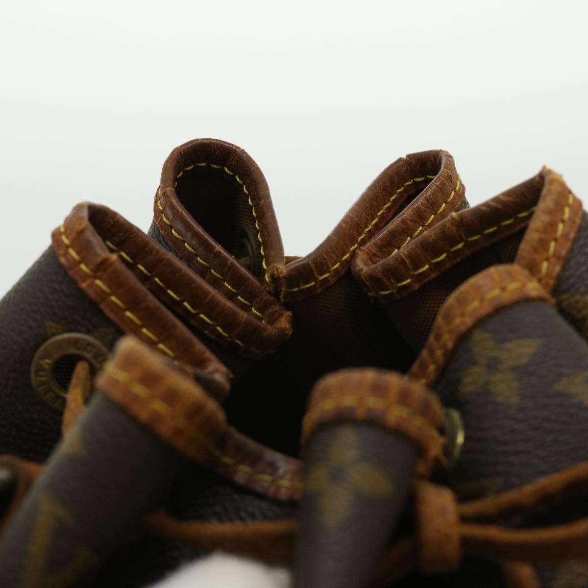 LOUIS VUITTON Monogram Petit Noe Shoulder Bag M42226 LV ar7361