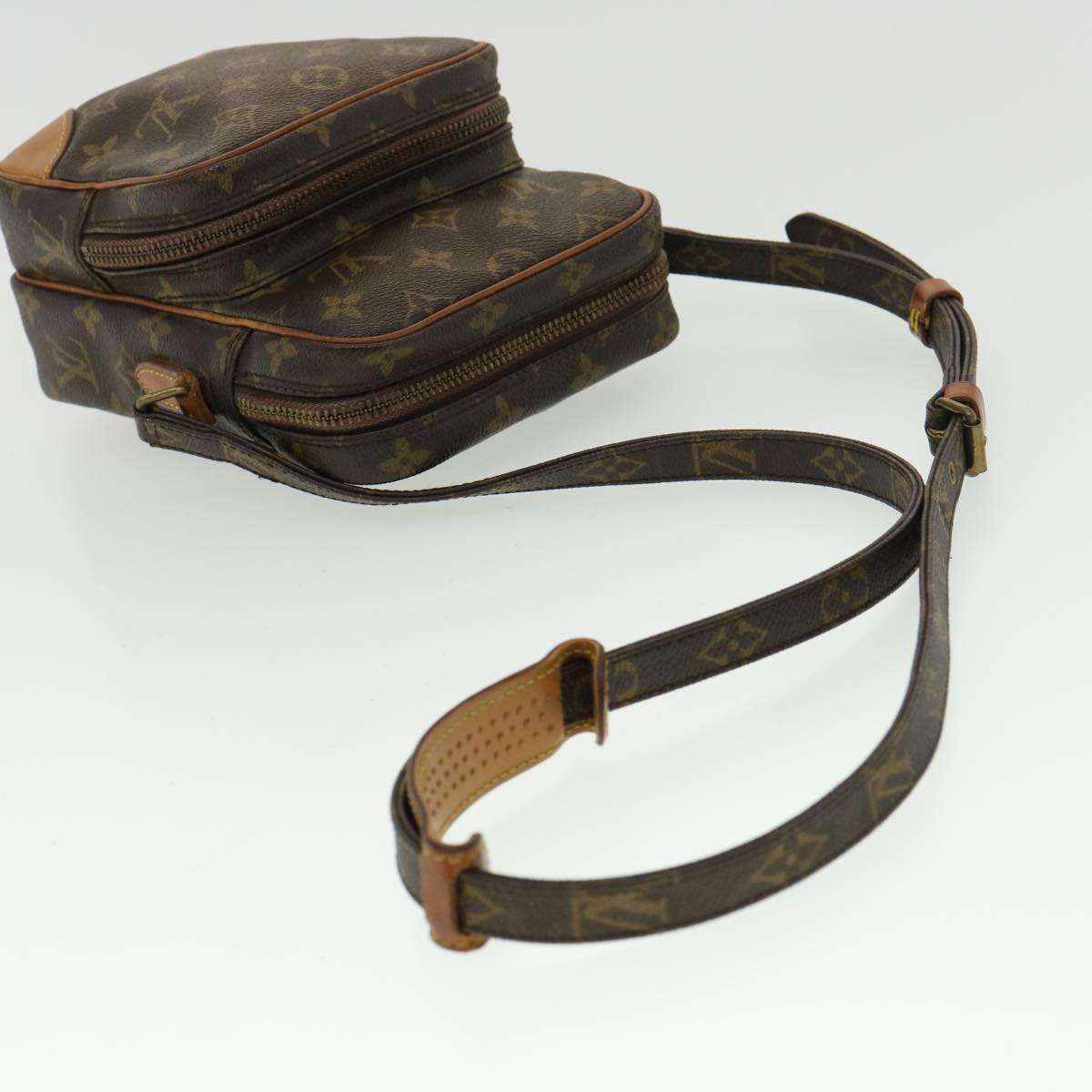LOUIS VUITTON Monogram Amazon Shoulder Bag M45236 LV ar7586