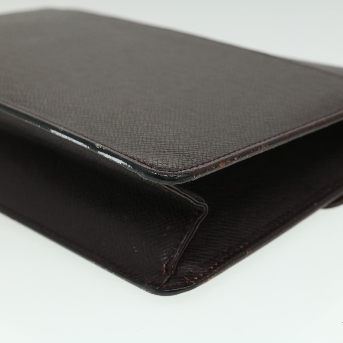 LOUIS VUITTON Taiga Kourad Clutch Bag Acajou M30196 LV ar7860B